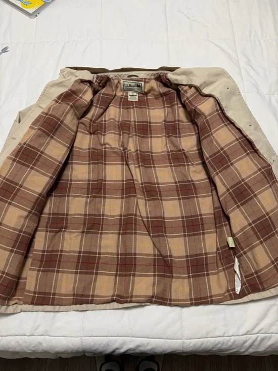 L.L. Bean Beige Field Jacket with Brown Collar - Picture 4 of 6